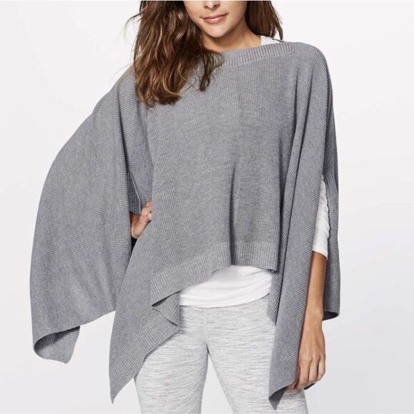 Lululemon Forward Flow Cape Womens One Size Asymmetrical Hem Wrap Pullover Gray - Picture 2 of 12